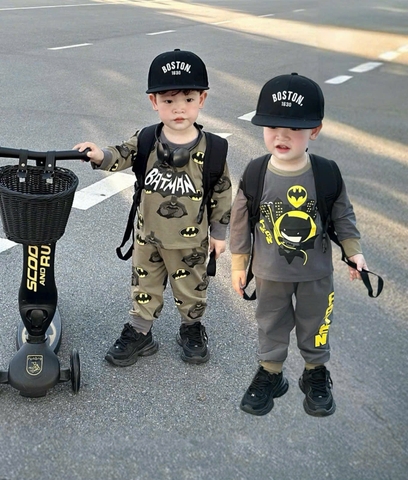 Cb301-Combo 2 bộ cotton dài tay bé trai batman xám size 9-27kg