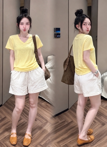 SET1003- Set áo đũi vàng phối quần short trắng