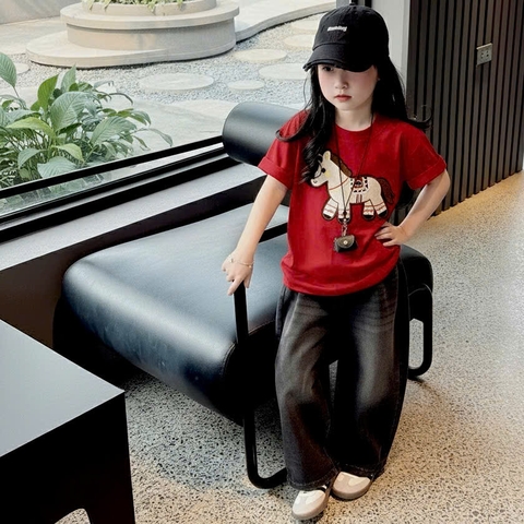 BT828-Áo cotton đính ngựa nổi trẻ em 2 màu trắng-đỏ