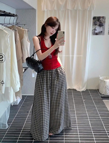 Set1037-Set áo dây đỏ phối quần kẻ suông