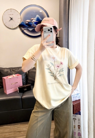 A506-Áo thun suông viền cổ màu be hoa