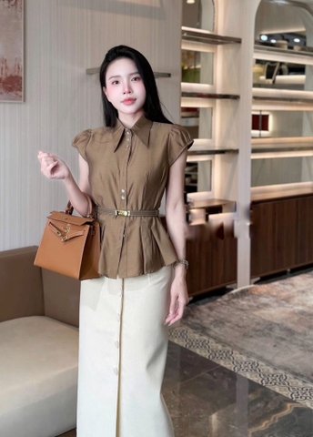 A647- Áo sơ mi cộc tay lụa tằm phối cúc ngọc