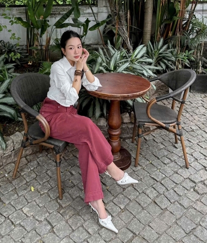 QUAN0098-QUẦN JEANS SUÔNG MÀU ĐỎ FULL TEM