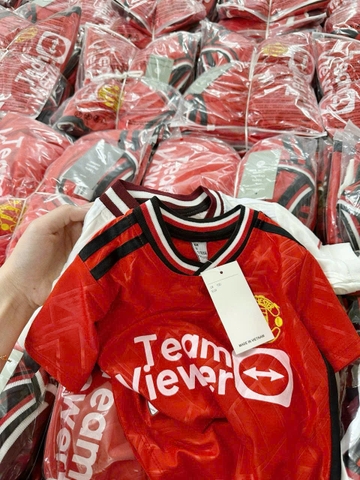 CB308-Combo 2 bộ bóng đá  TEAM trắng đó chất thông hơi cộc tay