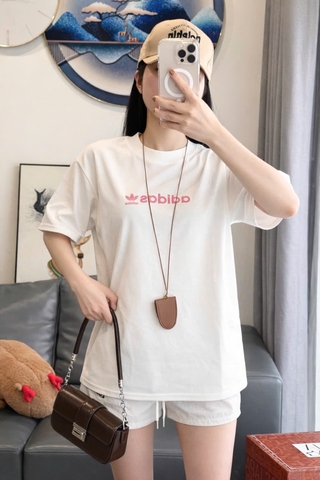 A498-Áo thun trắng ADD chữ hồng