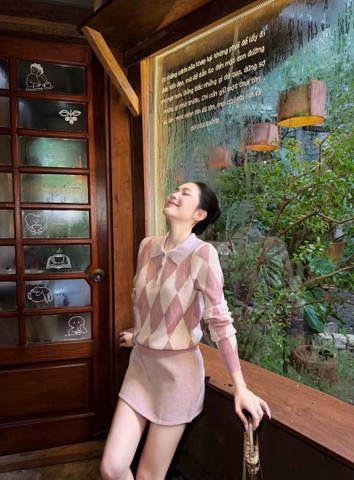 A792- Ao len trám Hồng dài tay full tem Camilla