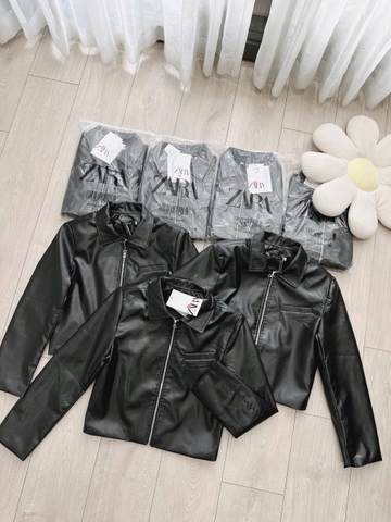 A135-Áo khoá da nữ đen dáng lửng