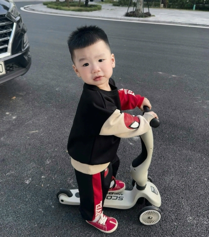 BT747-Bộ nỉ haida bé trai Marvel phối đỏ đen