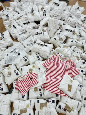 A173-Set 2 áo mẹ/con WHO thêu chất cotton