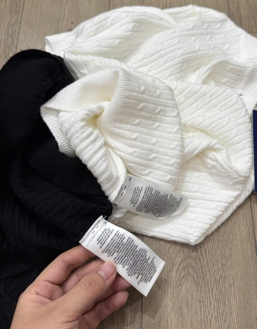 A481- Áo len dệt kim cộc tay cổ tròn thêu ngựa 2 màu đne trắng hàng nhà máy đủ tem