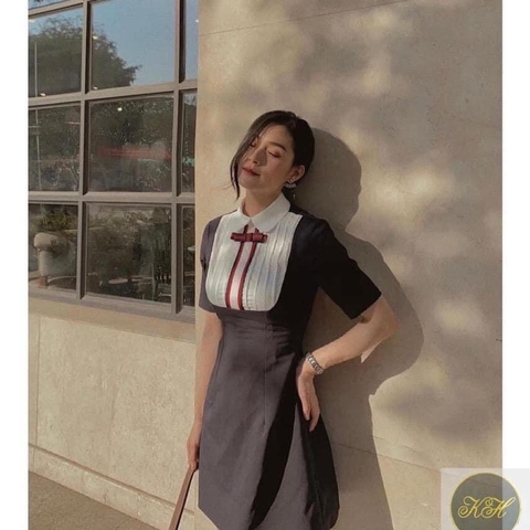 Đầm xoè cổ yếm đính nơ đỏ