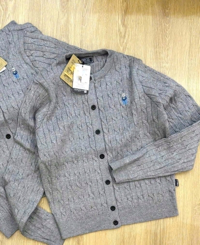 A448- Áo len cadigan vặn thừng màu xám cúc đen thêu gấu hàng nhà máy đủ tem mác