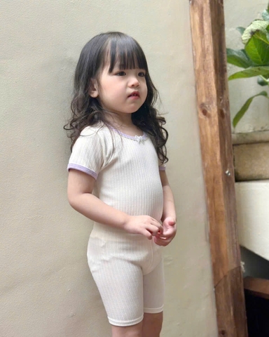 CB244- Combo 2 bôn tăm trơn trắng tím bé gái