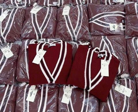 A387- Áo len cadigan đỏ viền đen hàng nhà máy full tem