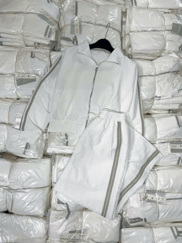 Set774- Bộ gió lụa 2 lớp màu trắng viền bạc chất mềm đẹp