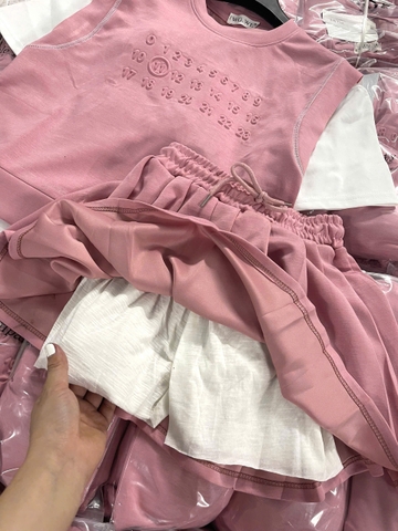 Set726- Set áo nỉ cộc hồng dập nổi phối chân váy xếp ly ngắn