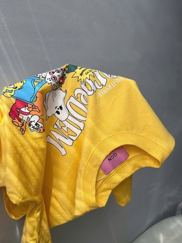 A312- Áo thung vàng in hoạ tiết dáng suông form đến 62kg