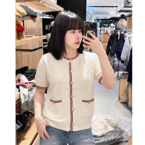 A658- Áo len cộc tay dệt kim viền đỏ cúc đồng
