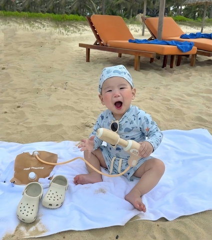 BOI02-Bộ bơi KHỦNG LONG XANH rời bé trai kèm mũ