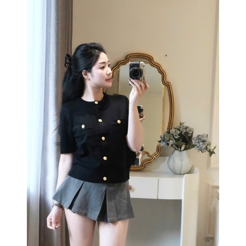 A409-Áo len dệt kim cộc tay đen cúc đồng
