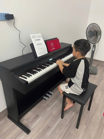 Review piano điện Eterna AS1200 – Góc nhìn chân thực từ phụ huynh mua cho con