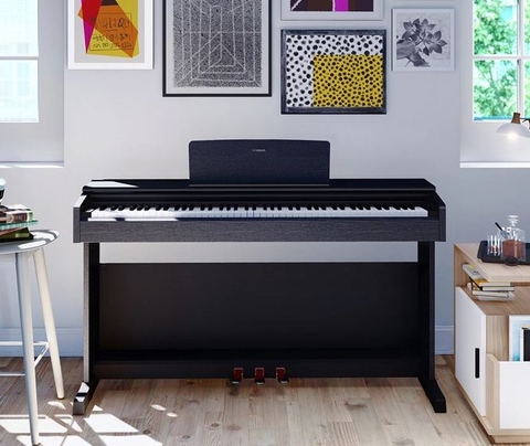 Những Đặc Điểm Khác Nhau Giữa Đàn Piano Cơ Và Piano Điện