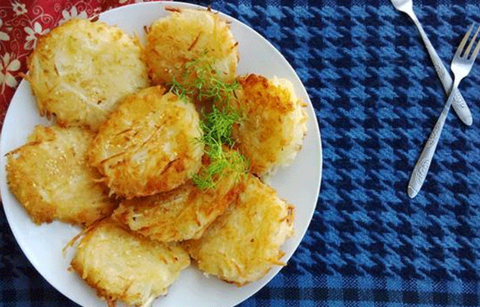 Cách làm bánh khoai mì chiên giòn rụm tại nhà