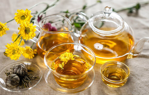 3 cách làm trà hoa cúc vừa đẹp da vừa tốt sức khỏe