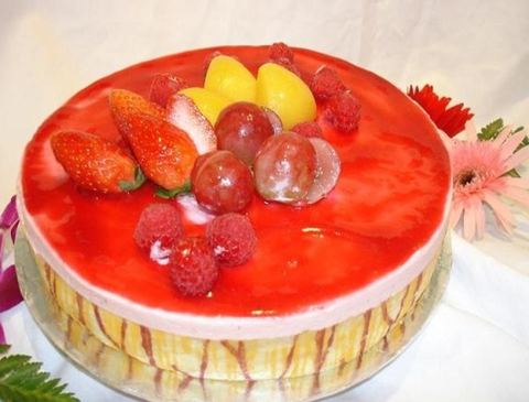 Cách làm Bánh mousse dâu tây – món bánh thơm mát cho ngày hè