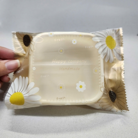 Trung Thu - Túi hàn - BN - Xấp 100c - 8.5 (80-100g) Hoa Cúc Vàng