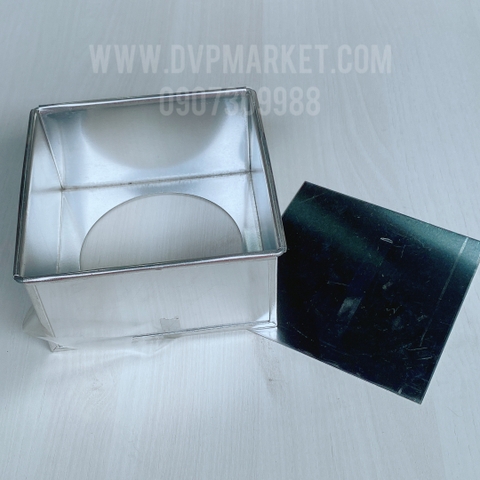 Khuôn nhôm vuông đáy rời 26cm