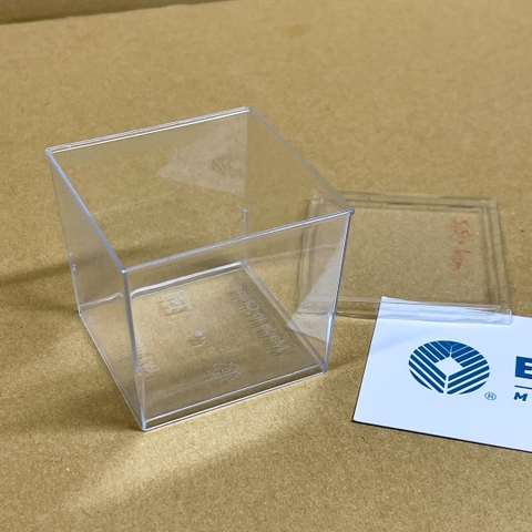 S - Ly nhựa mousse vuông 42cm 4245 - 1000 cái/ thùng (không nắp)