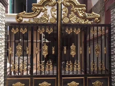 Tổng hợp 10+ cửa inox cực đẹp mà giá rẻ