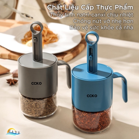 Lọ Đựng Gia Vị Thủy Tinh CCKO Cao Cấp, Thìa Thông Minh Tự Động Co Duỗi, Có Gạt Định Lượng, Chống Ẩm