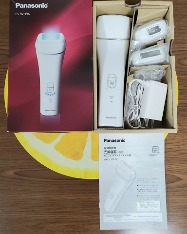 Panasonic ES WH96 - Máy triệt lông cá nhân