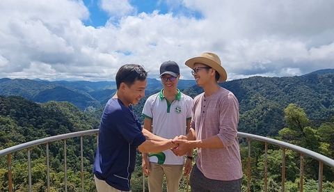 DỰ ÁN BAO TIÊU NÔNG SẢN NGŨ CỐC GIÚP BÀ CON DÂN TỘC THIỂU SỐ TẠI TÂY GIANG, QUẢNG NAM THOÁT NGHÈO