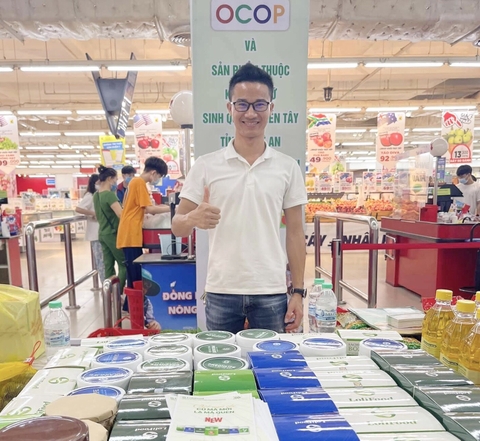 Ông chủ 9X của Lolifood: Đừng đợi lúc giàu có mới học cách cho đi