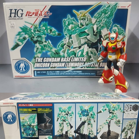 Mô hình lắp ráp HG 1/144 Unicorn Gundam Luminous Crytal Body Gundam Base Bandai