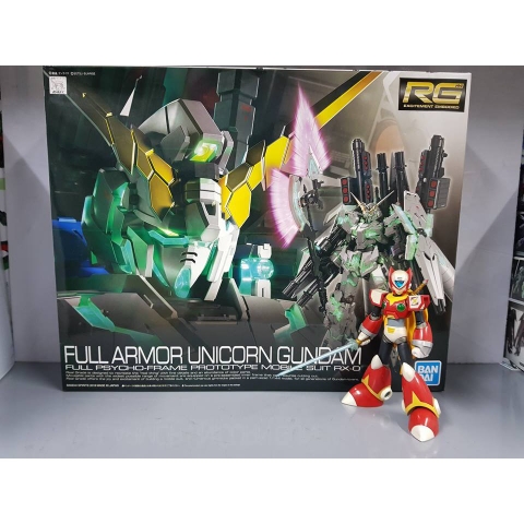 Mô hình lắp ráp RG 1/144 Full Armor FA Unicorn Gundam