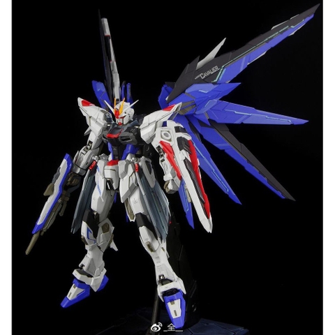 Mô hình robot MB 1/100 Gundam Freedom no name 2.0 Youtian Paradise