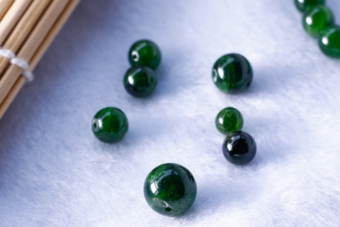 Mê mẩn trước vẻ đẹp sánh ngang Ngọc Bích - Đá Diopside - Hoàng Hậu sắc xanh CAO QUÝ - THANH LỊCH & TINH TẾ