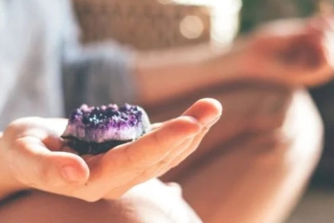 NẠP NĂNG LƯỢNG CHO ĐÁ PHONG THUỶ