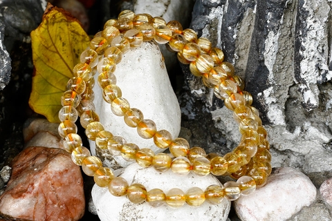 Vòng tay Thạch Anh Tóc Vàng - Sự kết hợp hoàn hảo giữa TÌNH YÊU - SỰ NGHIỆP - SỨC KHỎE