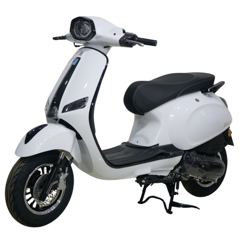 Xe ga 50cc Yalim VenuXS đèn led kim cương