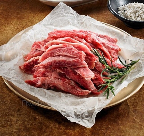 Dẻ Sườn Bò Nhập Khẩu: Tại Sao Là Nguyên Liệu 