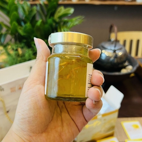 Yến chưng đông trùng hạ thảo Ngự Cung Yến hủ 70ml