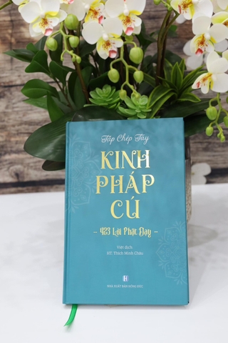 Tập chép Kinh Pháp Cú và Phật dạy người Cư Sĩ