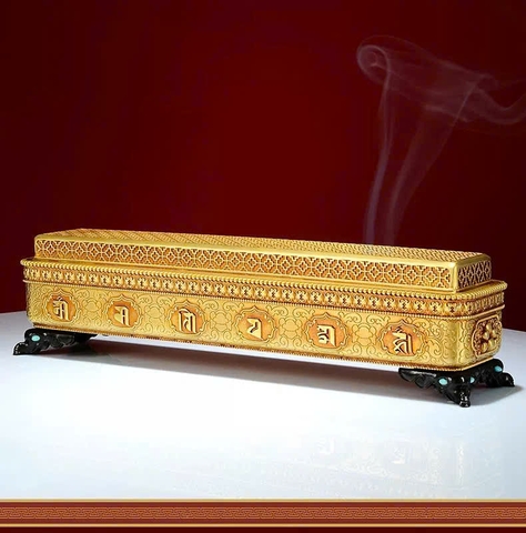 Lư hương truyền thống tây tạng khắc nổi Bát Kiết Tường và thần chú Omanipadmehums dài 30 cm