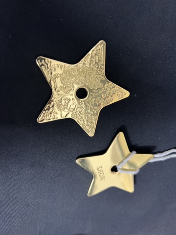 Charm Di Ngôi Sao Vàng Super