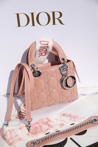 Bộ sưu tập túi Dior cầm tay cực sang chảnh  Hàng Hiệu Secondhand 2nd Mua  bán hàng hiệu cũ còn tốt hàng Nhật chất lượng giá rẻ 2handgiarecomvn